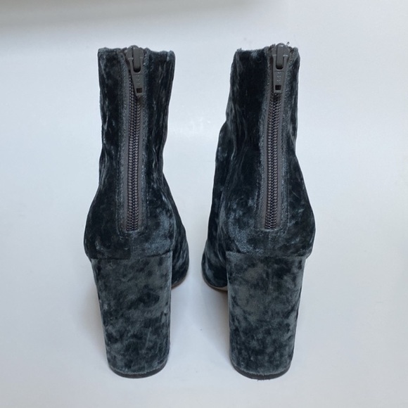ASOS Crushed Velvet Ankle Boots - Picture 4 of 7